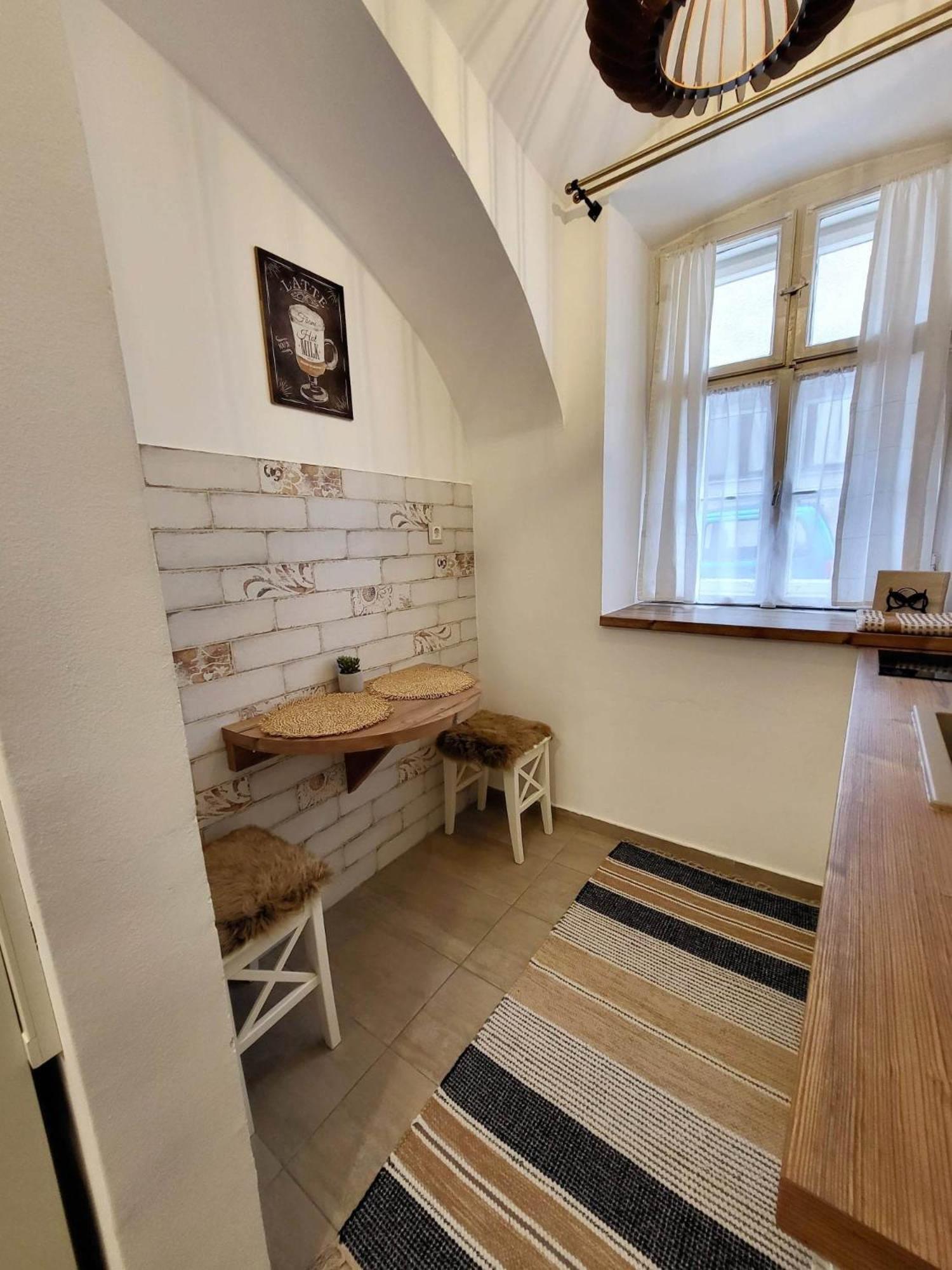 Downtown Romantic Székesfehérvár Eksteriør bilde